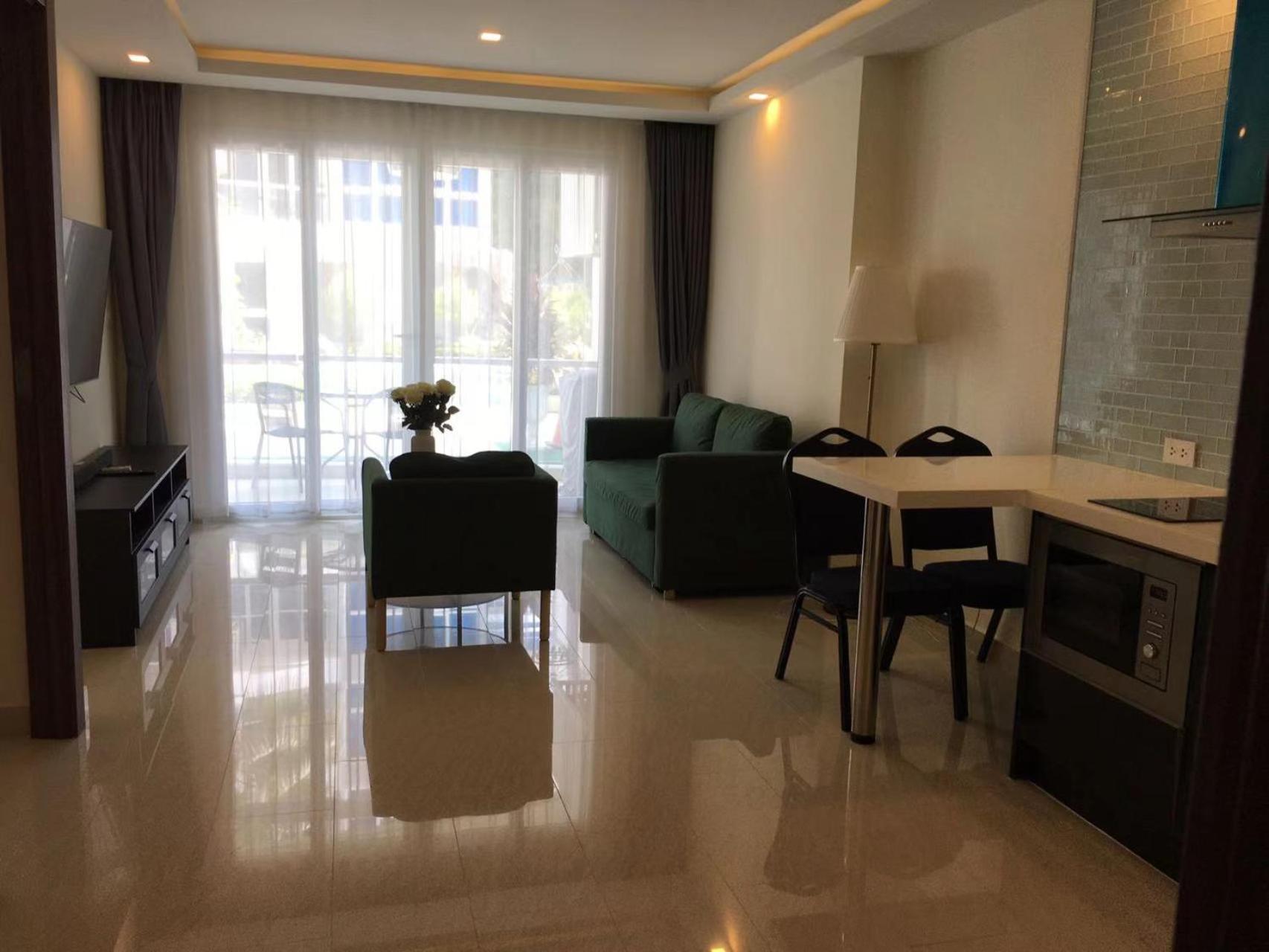 Grand Avenue Condo By Bormon Pattaya Exteriör bild